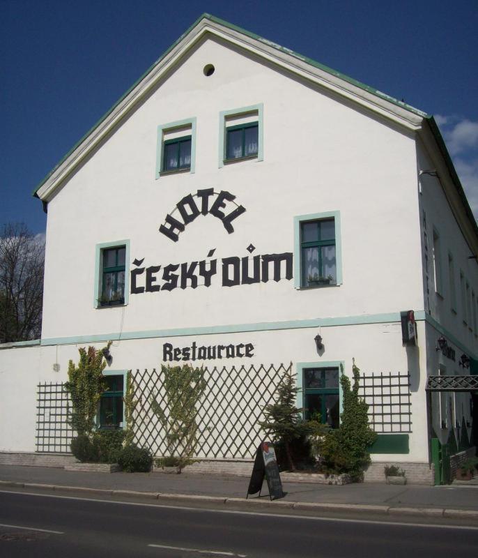 Hotel*** Cesky Dum Chomutov Exterior photo