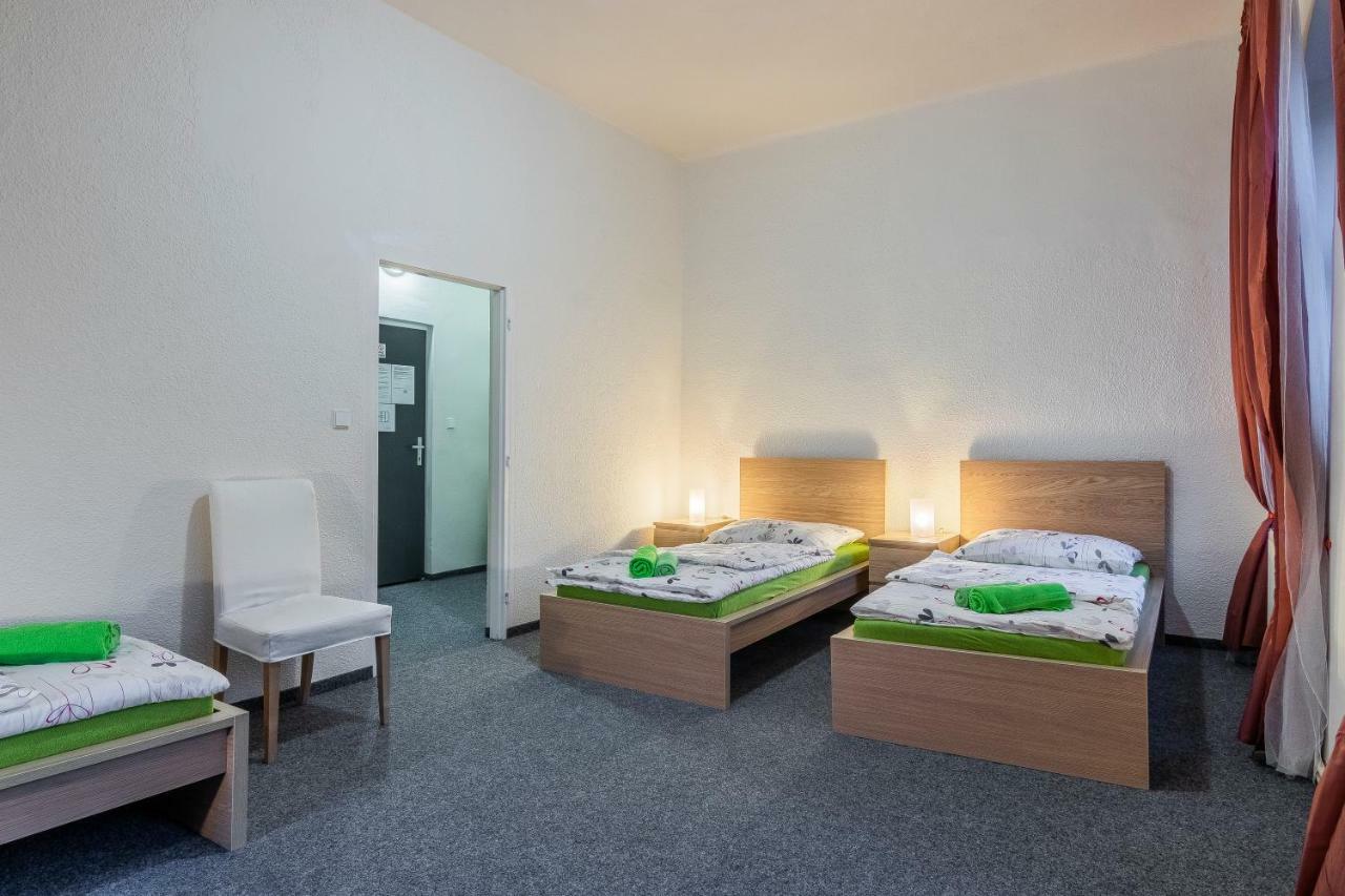 Hotel*** Cesky Dum Chomutov Exterior photo